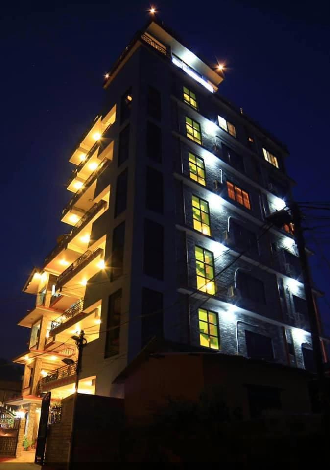 Hotel River Park Pokhara Luaran gambar