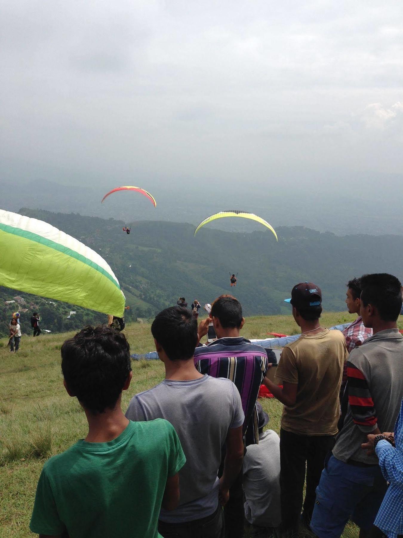 Hotel River Park Pokhara Luaran gambar