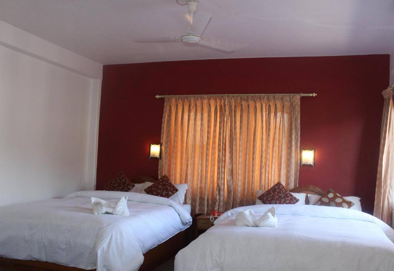 Hotel River Park Pokhara Luaran gambar